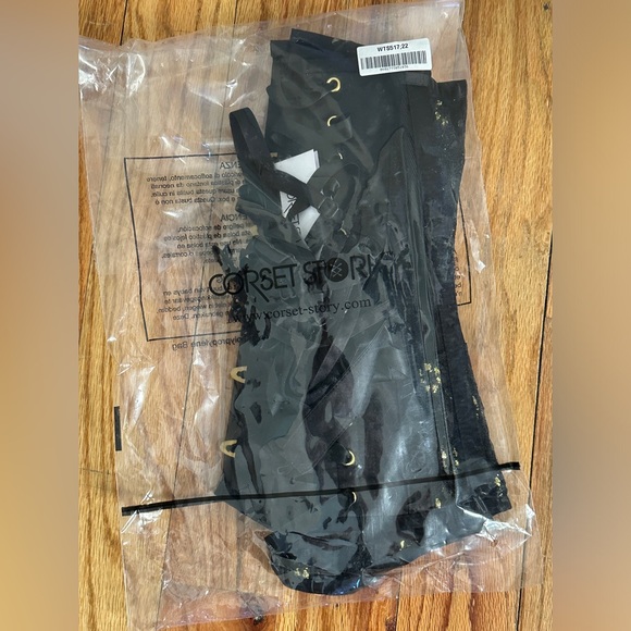 NWT Black Mesh Overbust Lingerie Corset - Picture 7 of 8